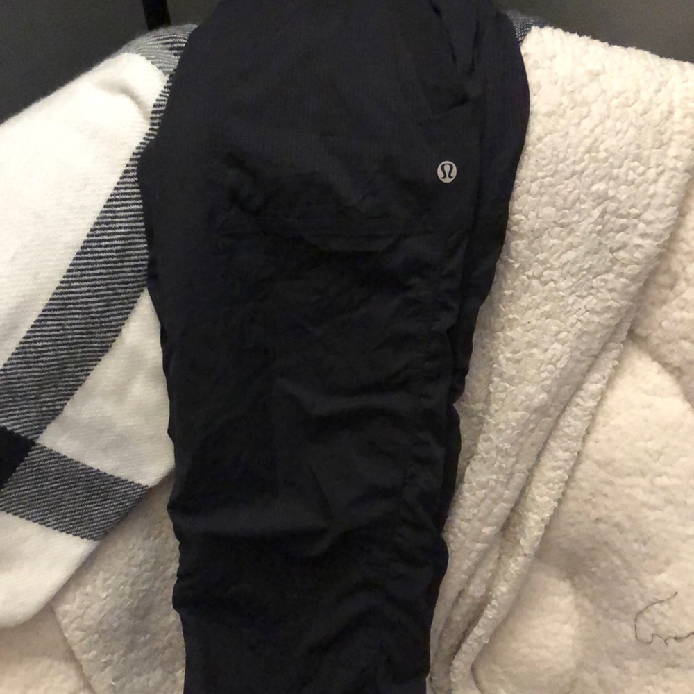 lulu lemon pants